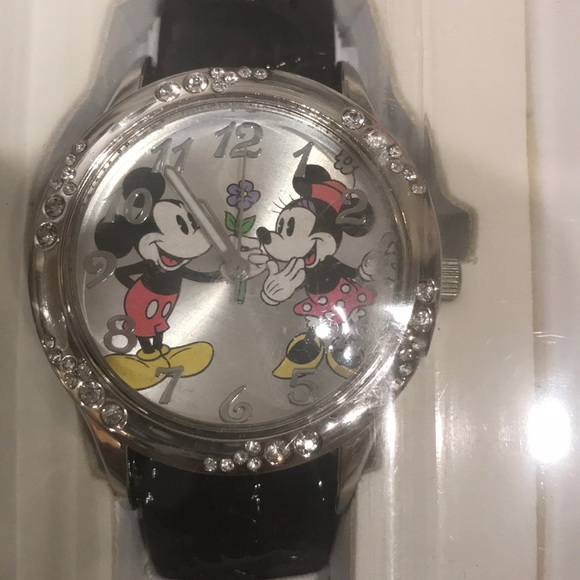 Disney Analog Watch Gift Set 4 Straps & Bezels main image 5